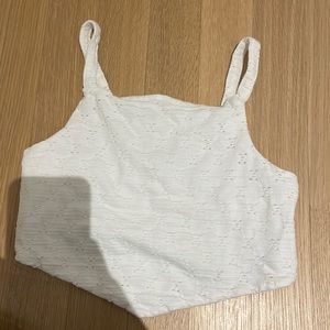White cropped top Zara texture